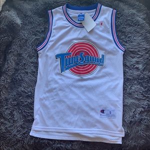 Tune squad Lola jersey